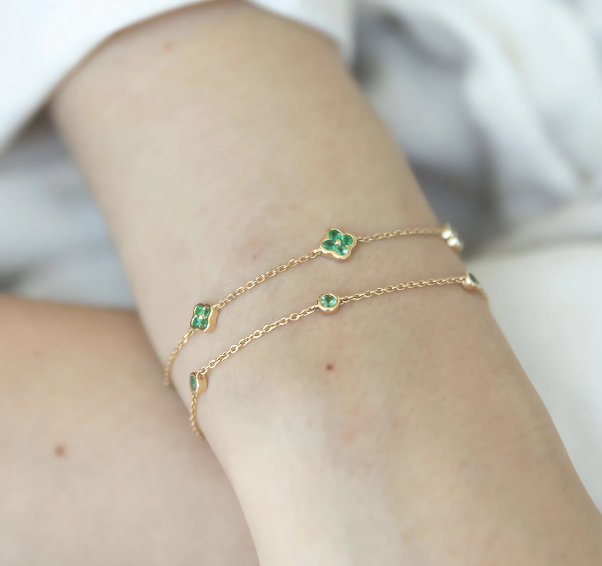 14 K Emerald flowers Bracelet